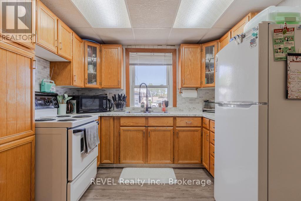83 Rodman Street, St. Catharines, Ontario  L2R 5C9 - Photo 11 - X13215754