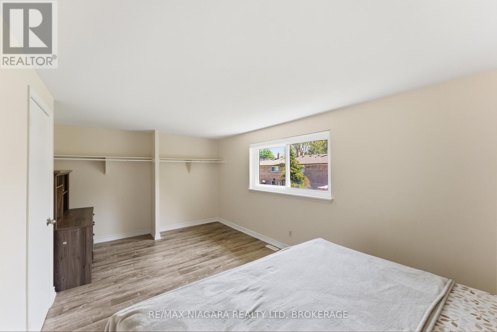 32 - 1 Wootten Way S, Markham, Ontario  L3P 3H7 - Photo 16 - N13216072