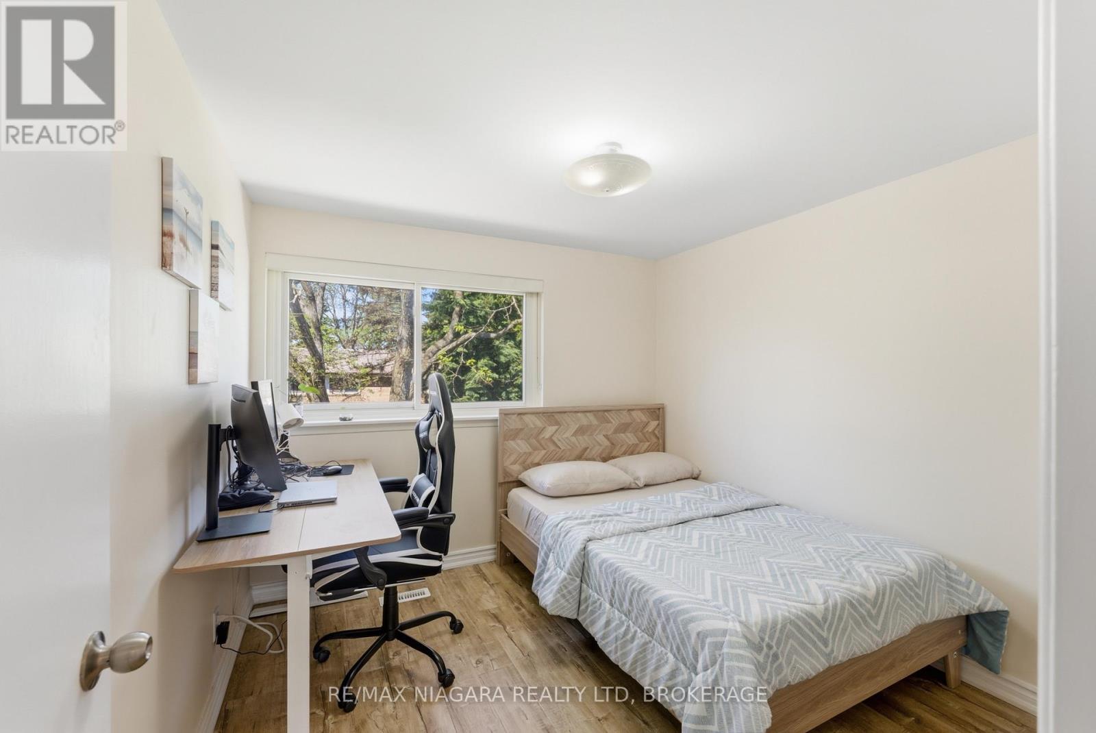 32 - 1 Wootten Way S, Markham, Ontario  L3P 3H7 - Photo 18 - N13216072