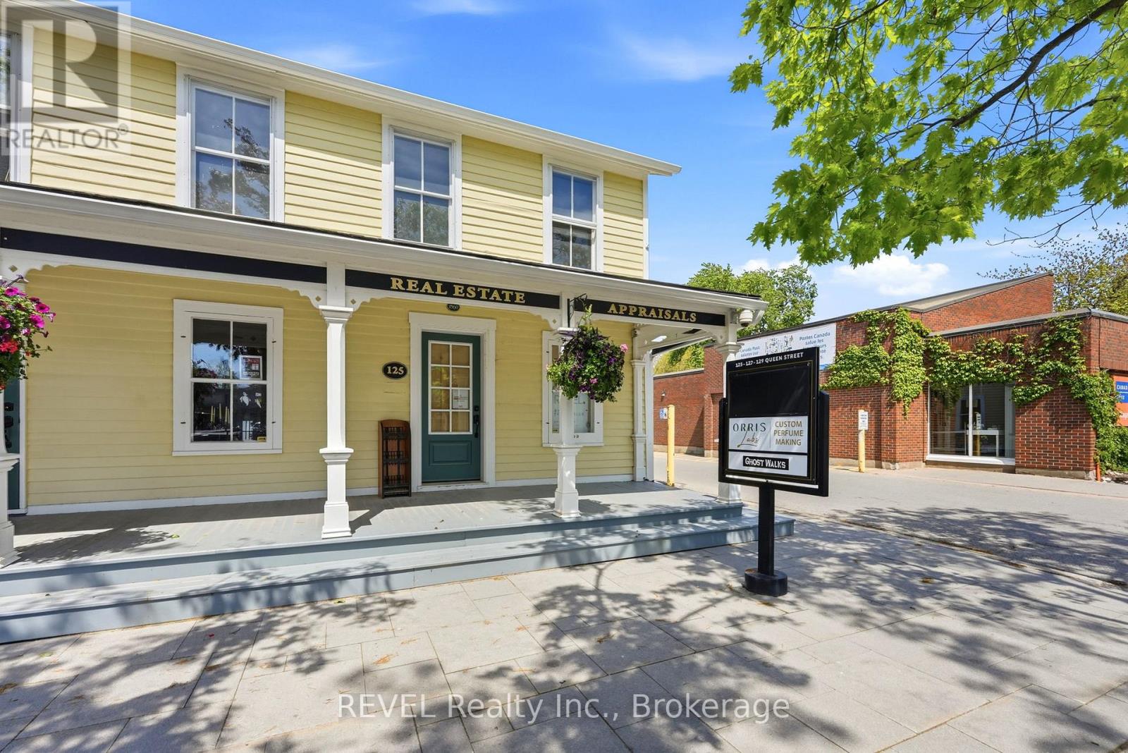 125 QUEEN STREET, Niagara-on-the-Lake, Ontario