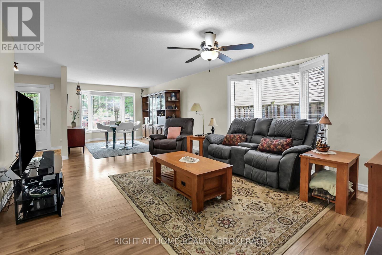 4432 Dennis Avenue, Lincoln, Ontario  L0R 1B5 - Photo 3 - X13216940