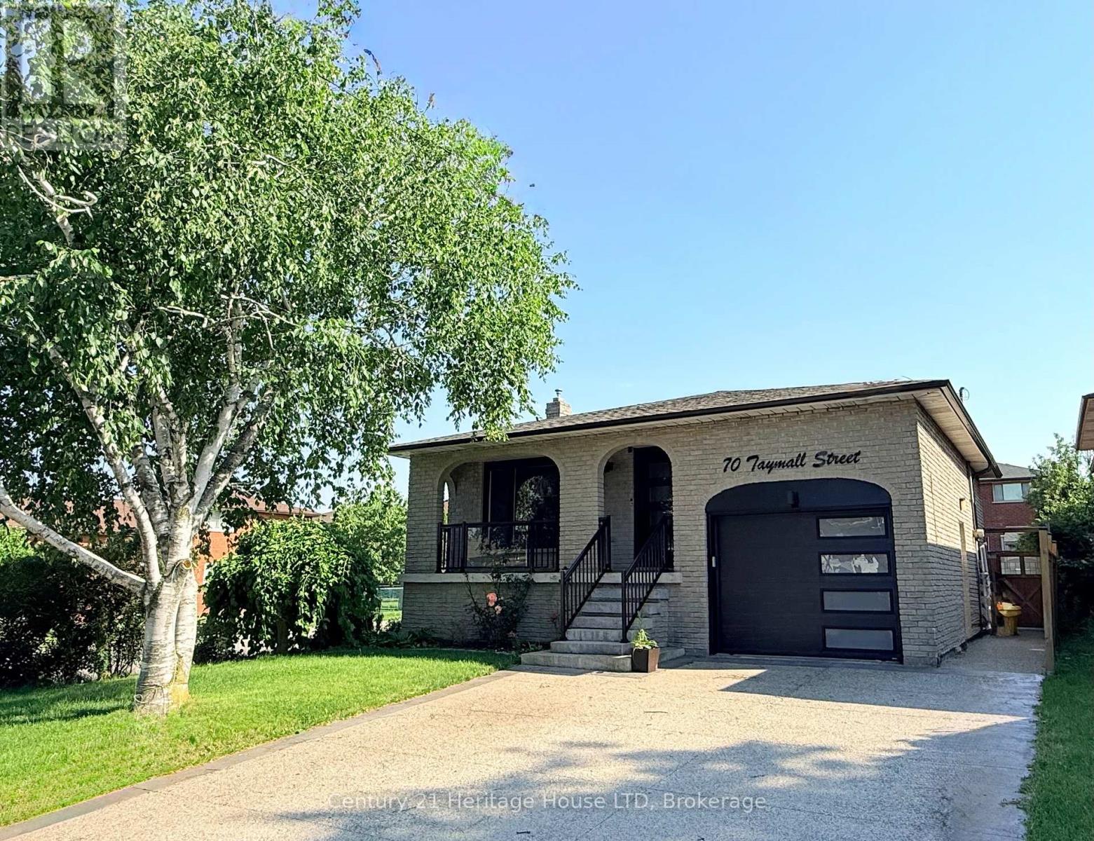 70 TAYMALL STREET, Hamilton, Ontario