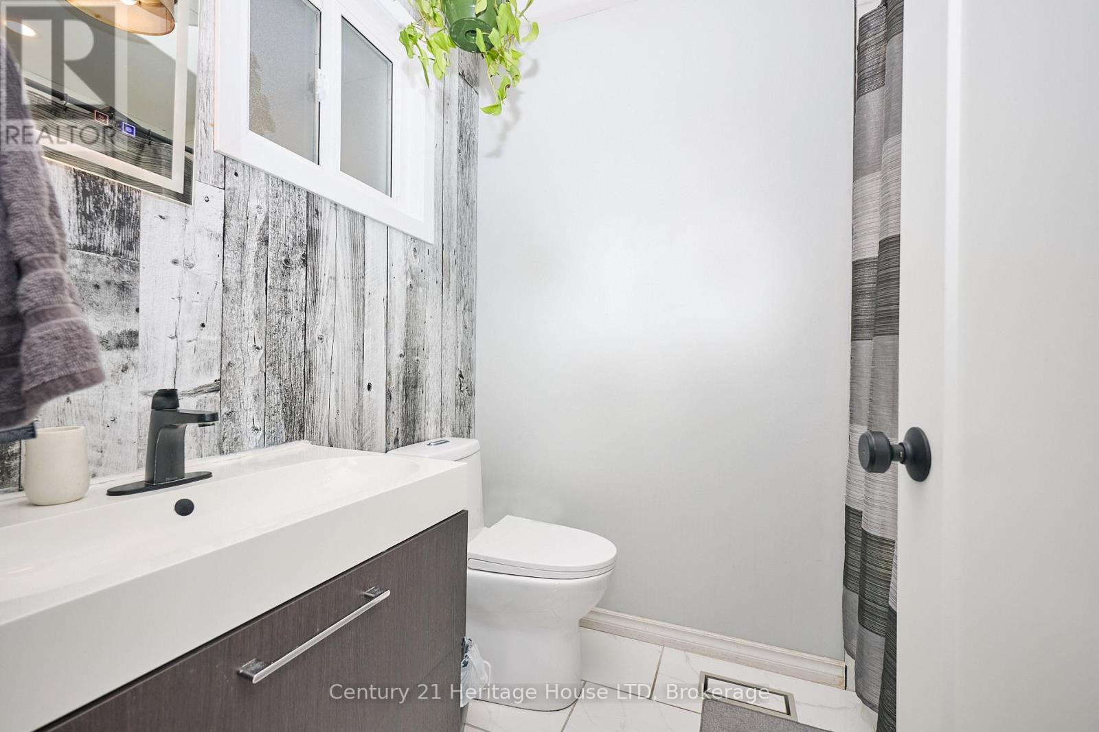 70 Taymall Street, Hamilton, Ontario  L8W 2A1 - Photo 16 - X13217606