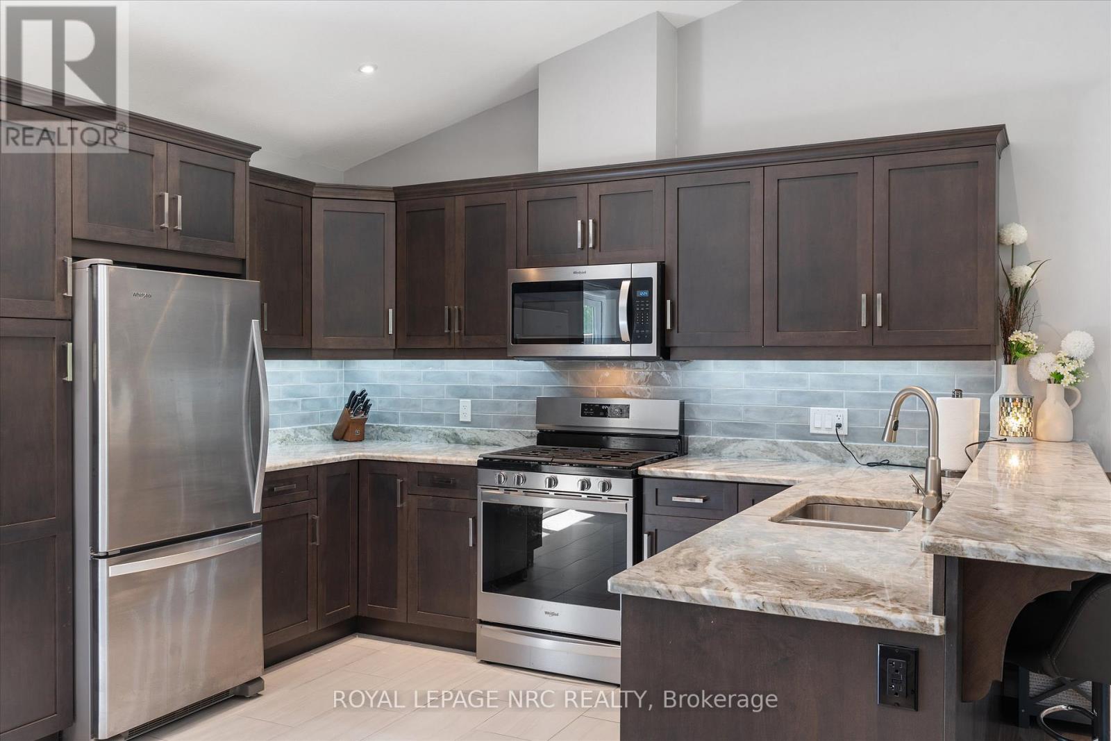 965 Bertie Street, Fort Erie, Ontario  L2A 1Z7 - Photo 7 - X13217798