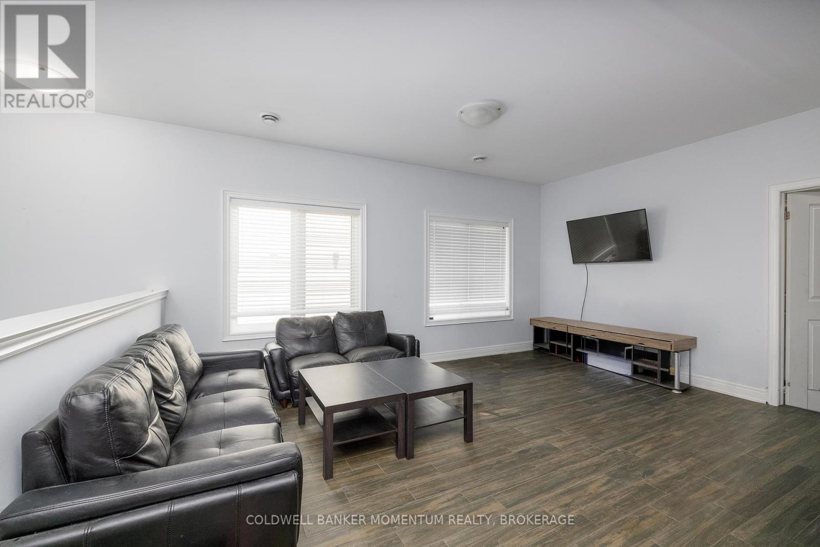 44 Cleveland Street, Thorold, Ontario  L2V 3K4 - Photo 17 - X13218644