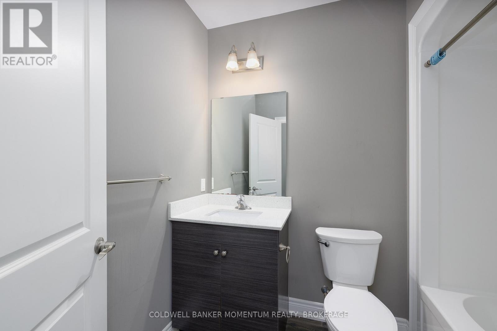 44 Cleveland Street, Thorold, Ontario  L2V 3K4 - Photo 7 - X13218644