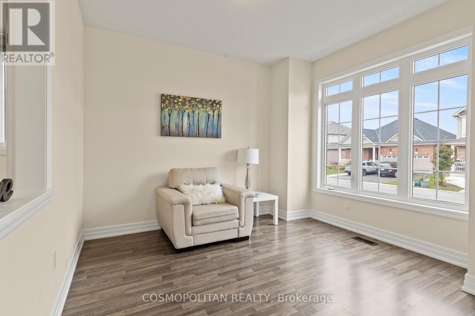 4500 Eclipse Way, Niagara Falls, Ontario  L2G 0X4 - Photo 5 - X13218734