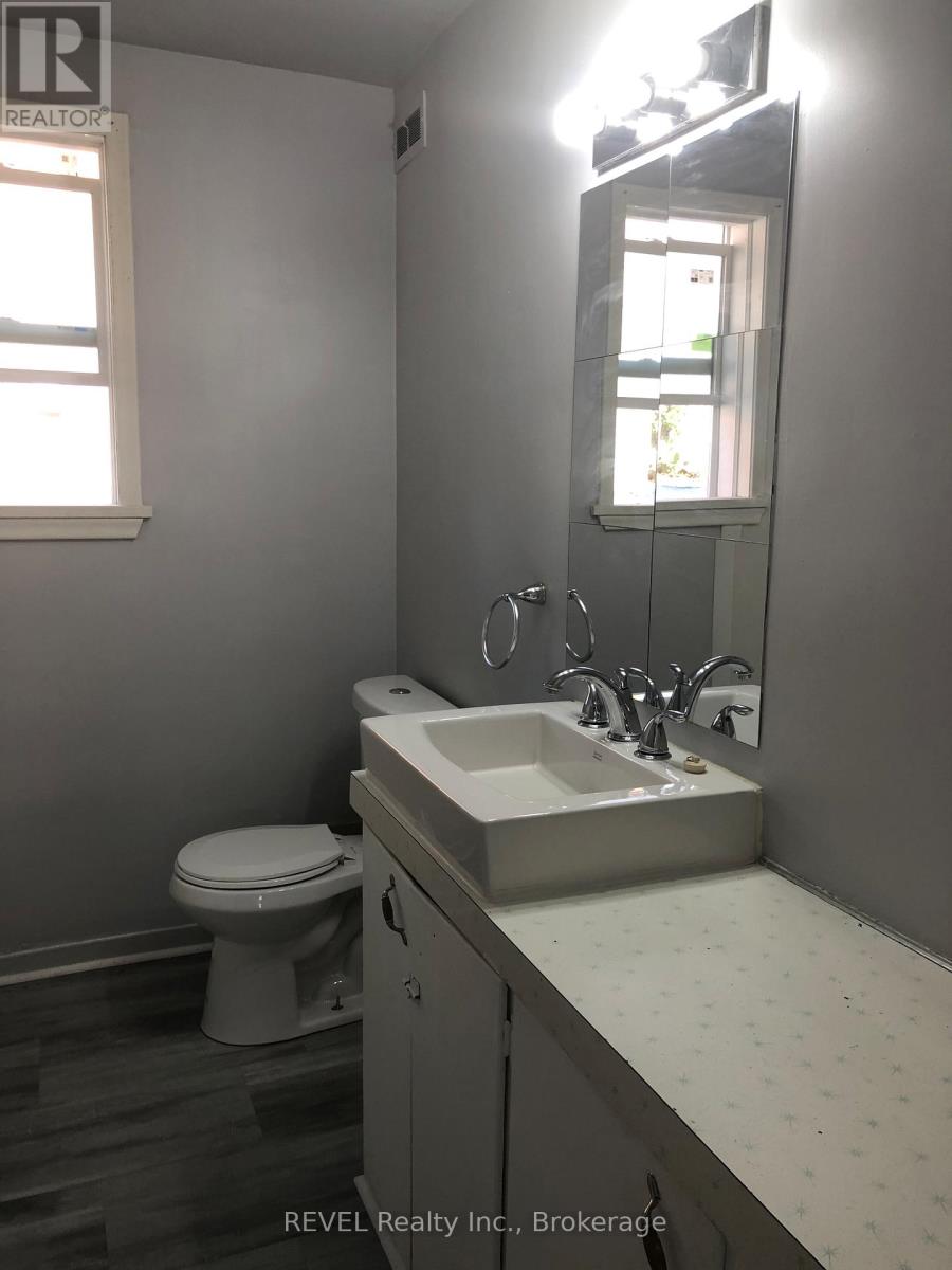 4591 Homewood Avenue, Niagara Falls, Ontario  L2E 4X9 - Photo 10 - X13220090
