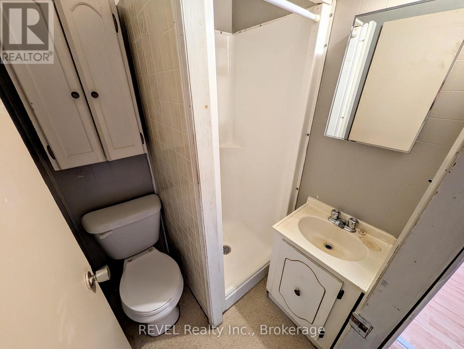 4591 Homewood Avenue, Niagara Falls, Ontario  L2E 4X9 - Photo 21 - X13220090
