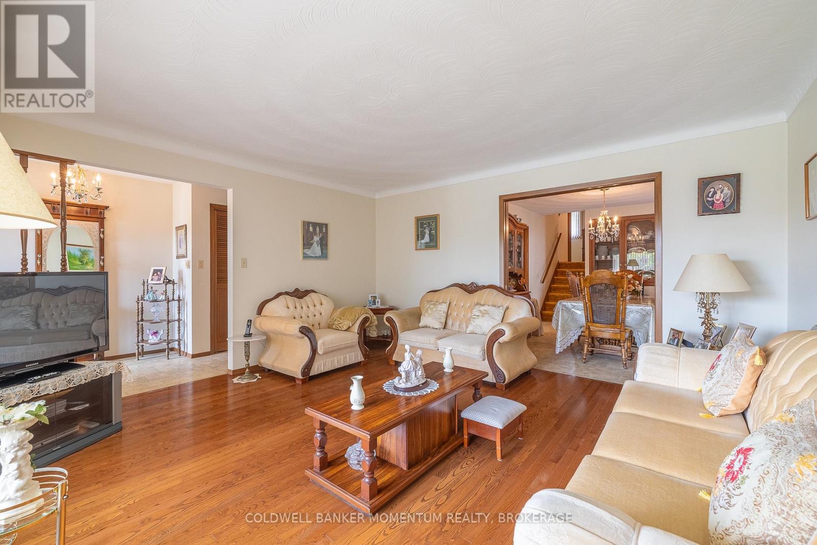 4177 Brookdale Drive, Niagara Falls, Ontario  L2H 2A9 - Photo 8 - X13220874