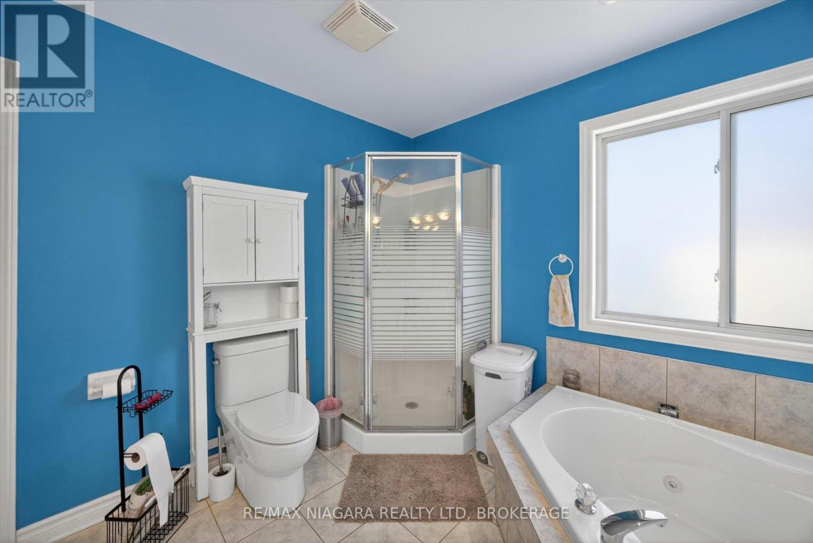 4457 Kathleen Crescent, Niagara Falls, Ontario  L2H 3H8 - Photo 21 - X13223148