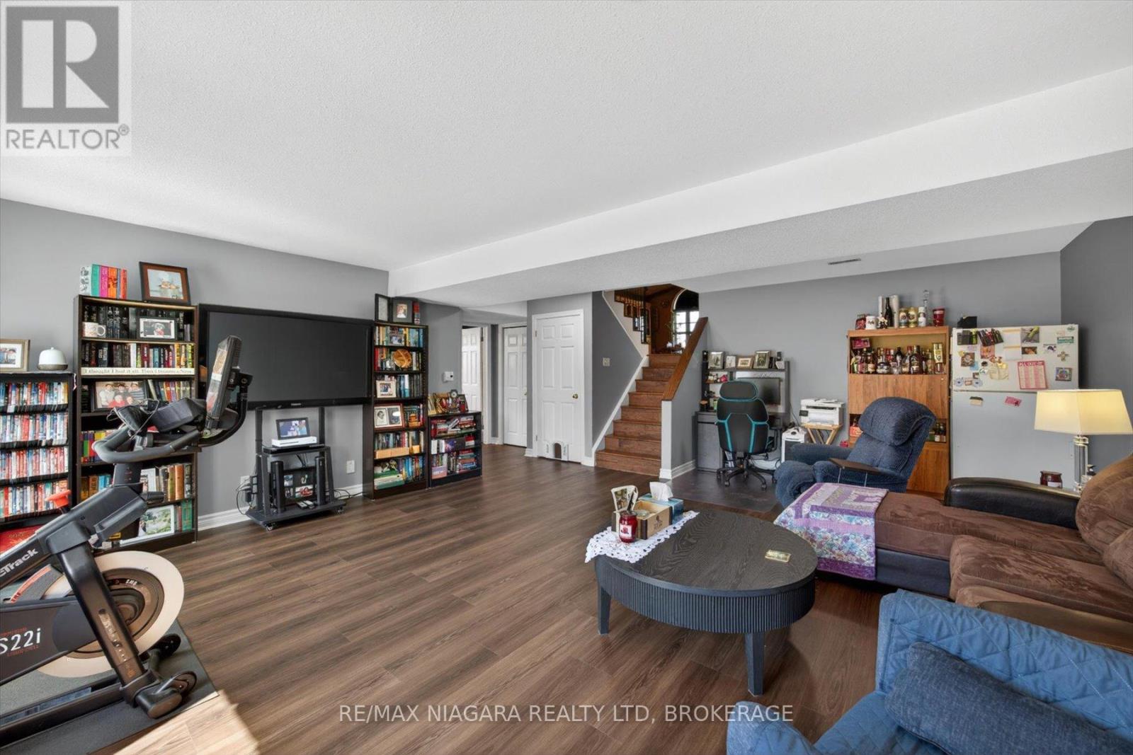 4457 Kathleen Crescent, Niagara Falls, Ontario  L2H 3H8 - Photo 30 - X13223148