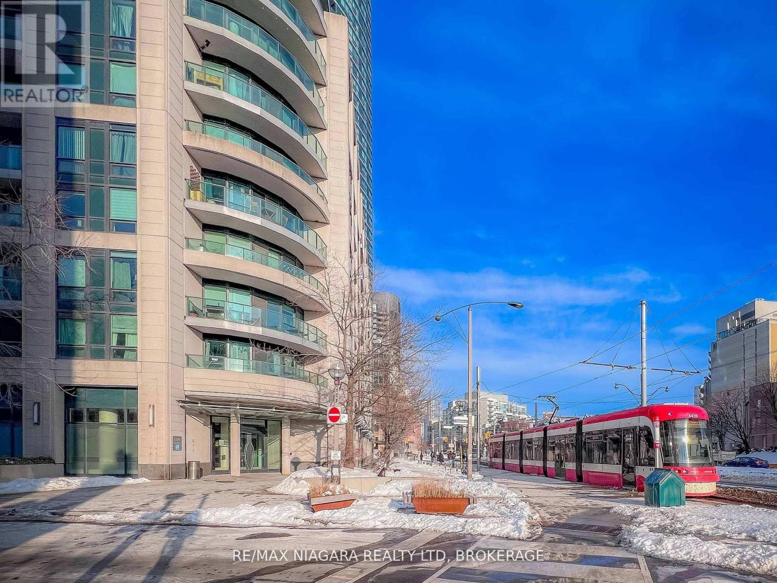1601 - 600 Fleet Street, Toronto, Ontario  M5V 1B7 - Photo 2 - C13228726