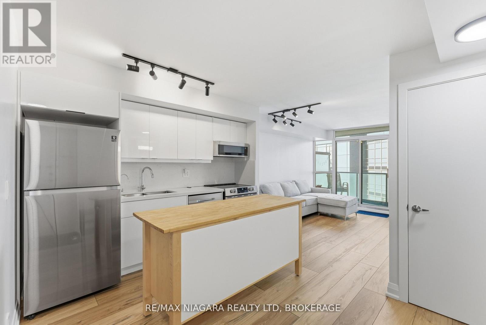 1601 - 600 Fleet Street, Toronto, Ontario  M5V 1B7 - Photo 6 - C13228726