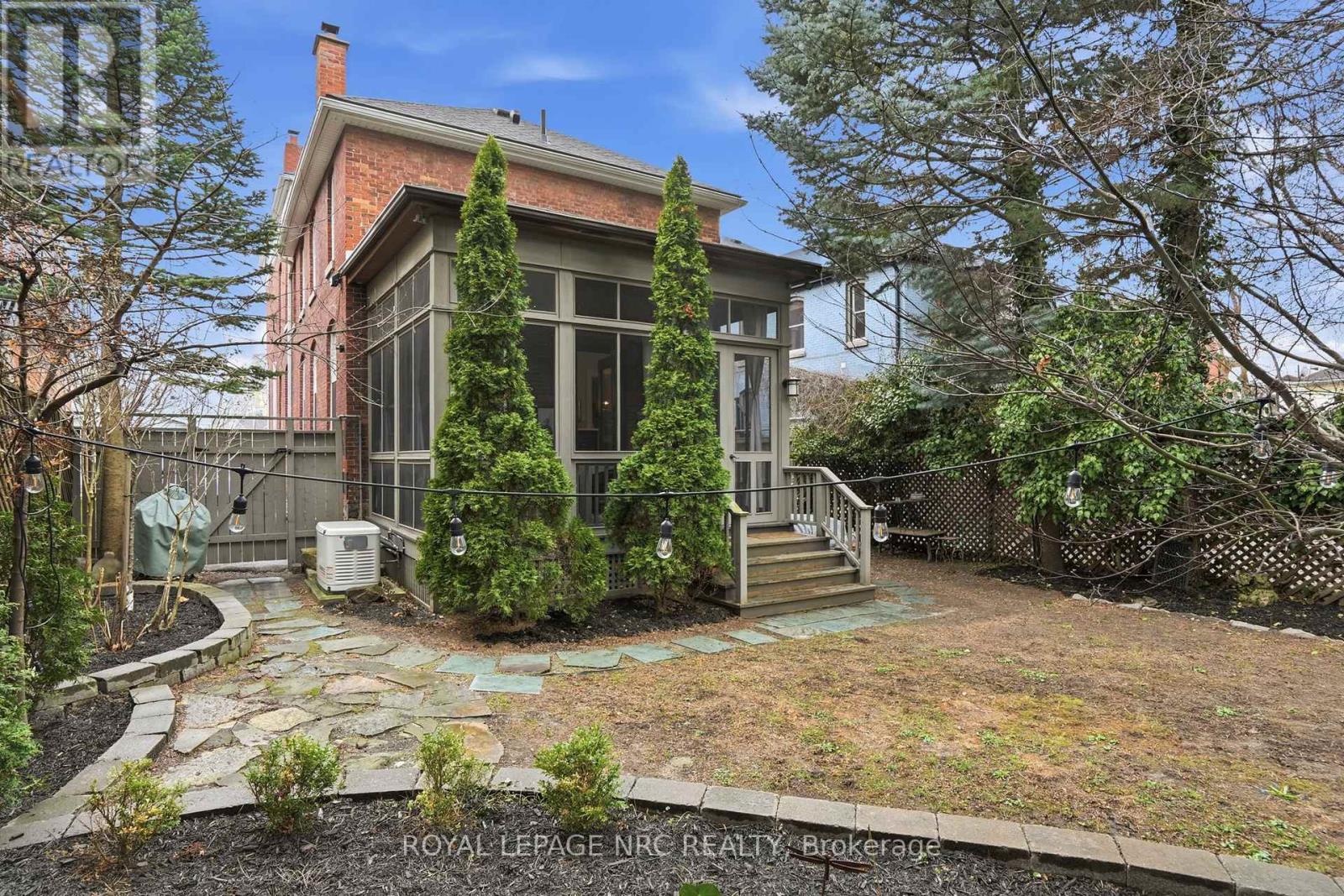 176 James Street, St. Catharines, Ontario  L2R 5C5 - Photo 47 - X13228818
