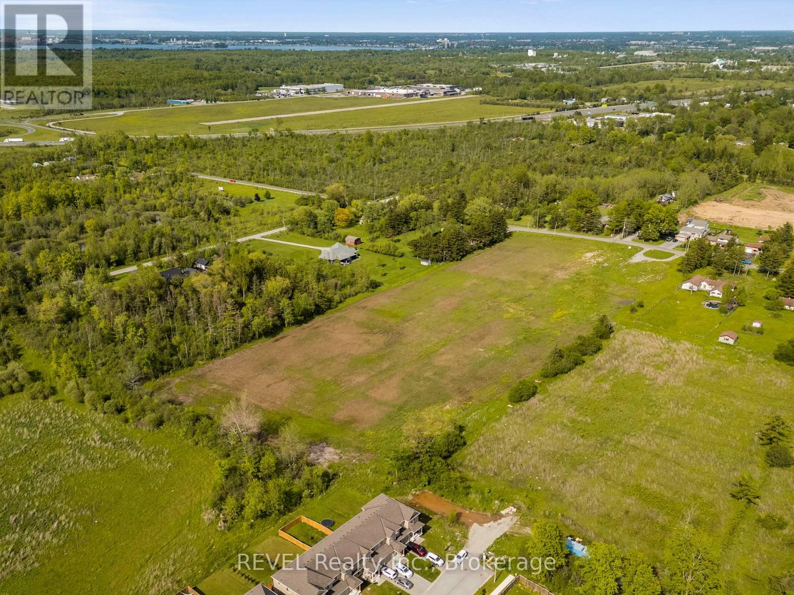 1257 PETTIT ROAD W, Fort Erie, Ontario