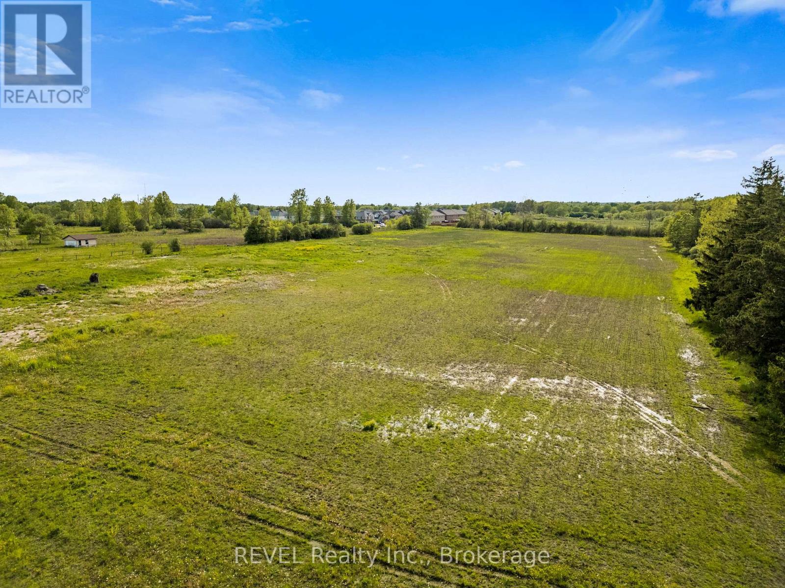 1257 Pettit Road W, Fort Erie, Ontario  L2A 5A4 - Photo 14 - X13228984