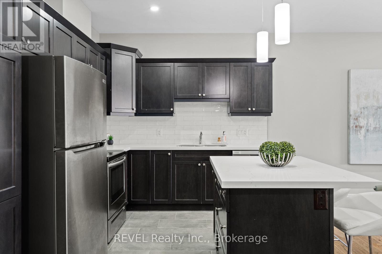 7 - 7138 Parsa Street E, Niagara Falls, Ontario  L2H 3W1 - Photo 7 - X13229282