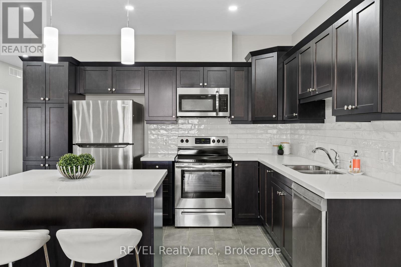 7 - 7138 Parsa Street E, Niagara Falls, Ontario  L2H 3W1 - Photo 8 - X13229282