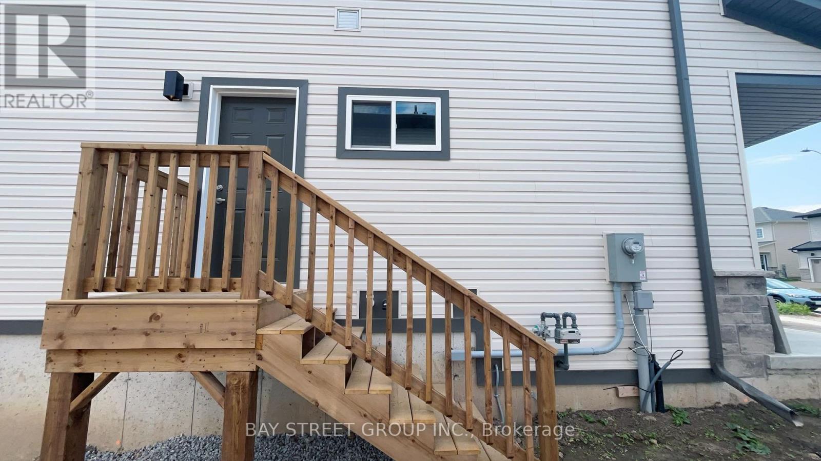 Lower - 75 Hillcrest Road, Port Colborne, Ontario  L3K 6E4 - Photo 2 - X13229890