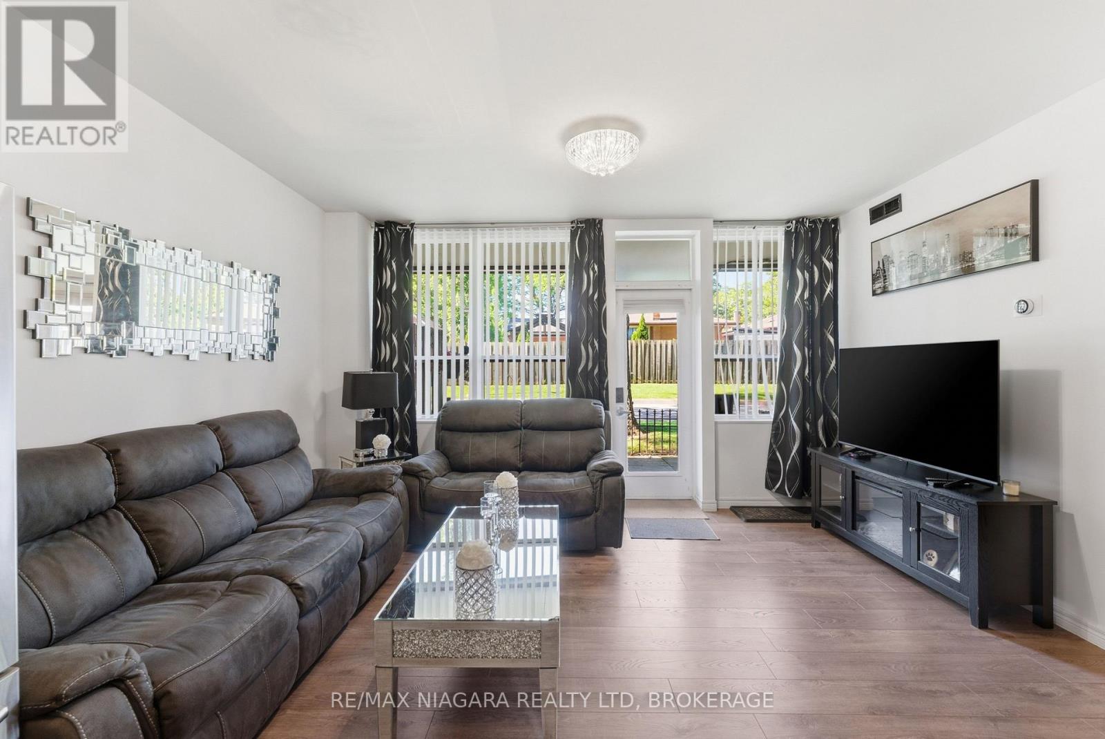 110 - 6350 Dorchester Road, Niagara Falls, Ontario  L2G 0A1 - Photo 10 - X13230086
