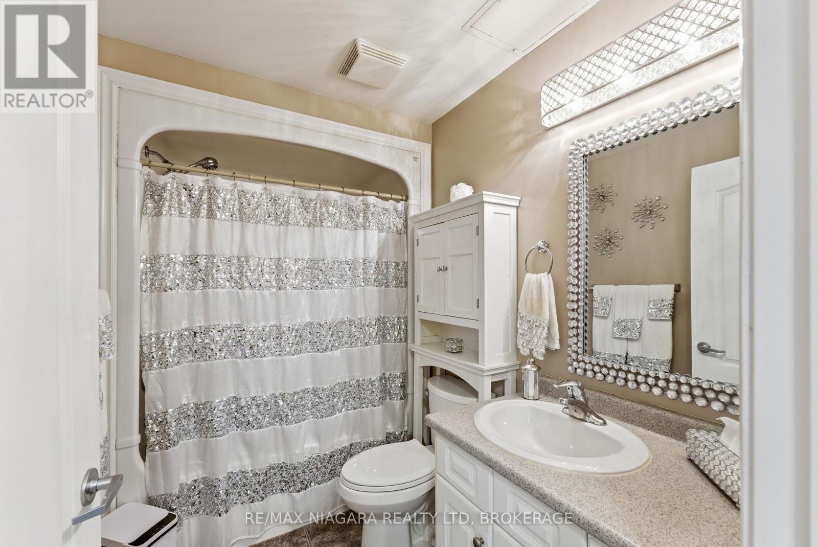 110 - 6350 Dorchester Road, Niagara Falls, Ontario  L2G 0A1 - Photo 13 - X13230086