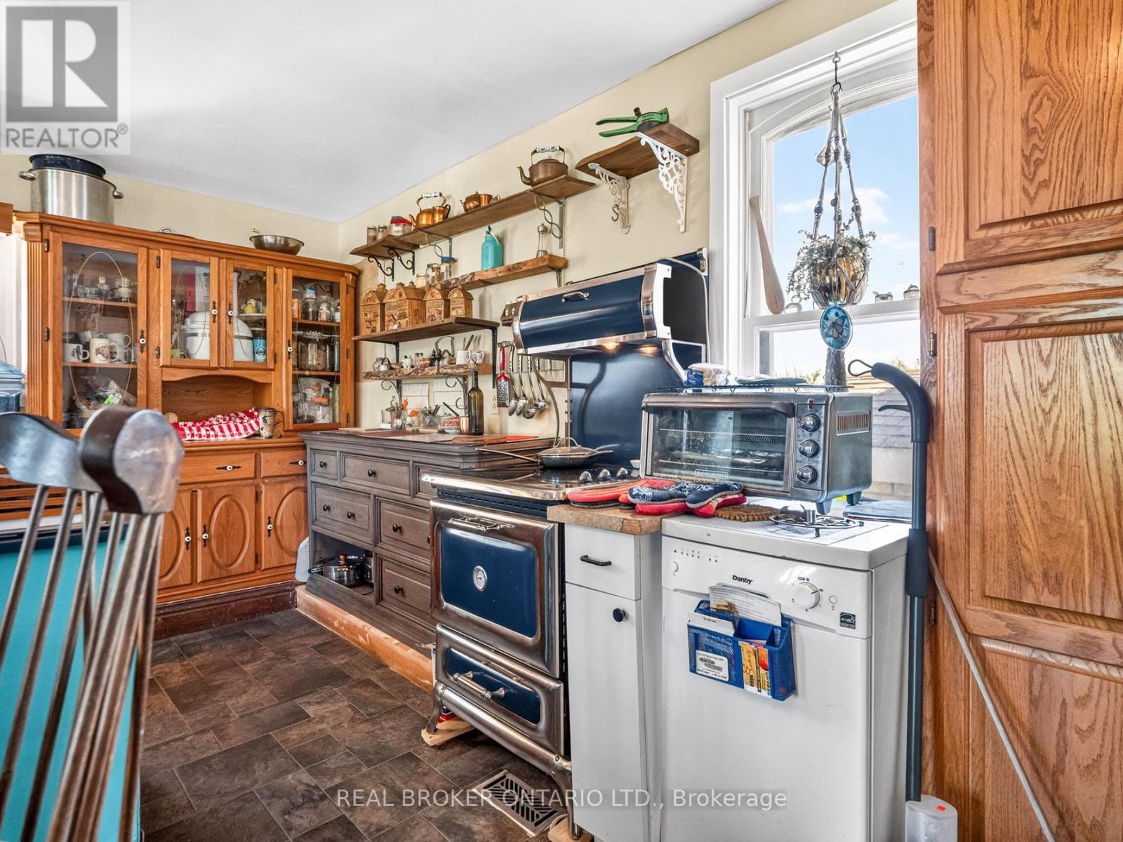 4750 Sherkston Road, Port Colborne, Ontario  L0S 1R0 - Photo 9 - X13230198