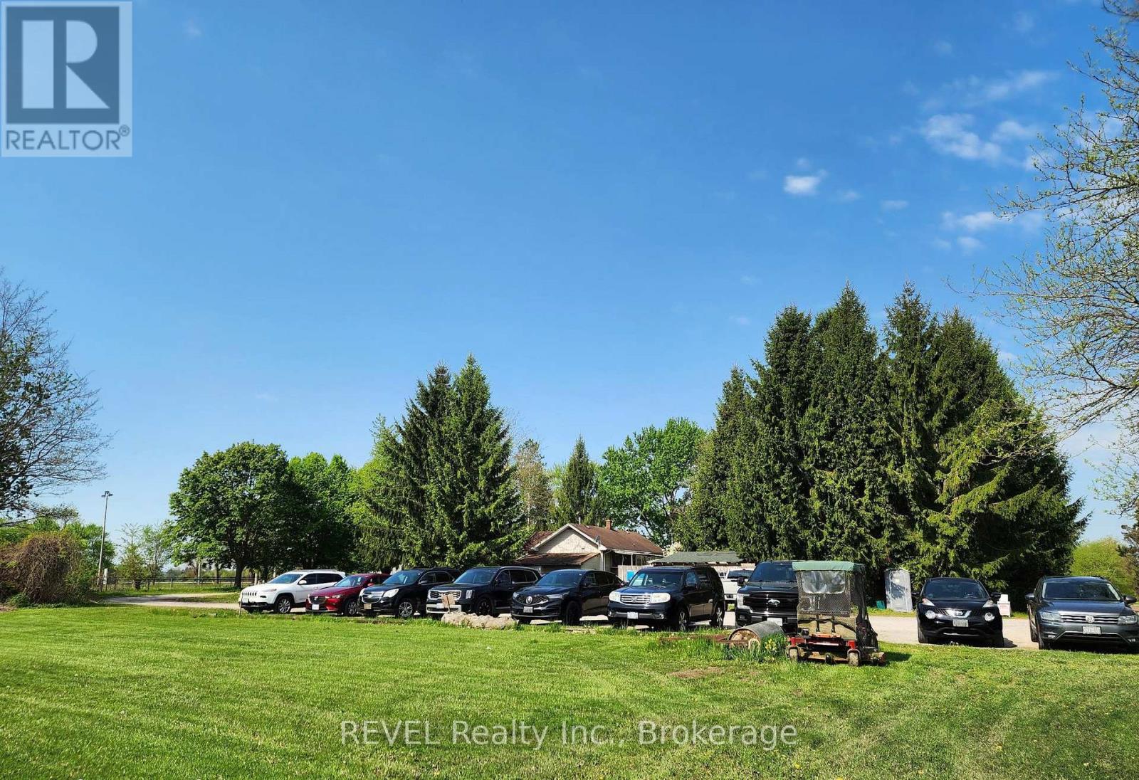 1732 MERRITTVILLE HIGHWAY, Thorold, Ontario