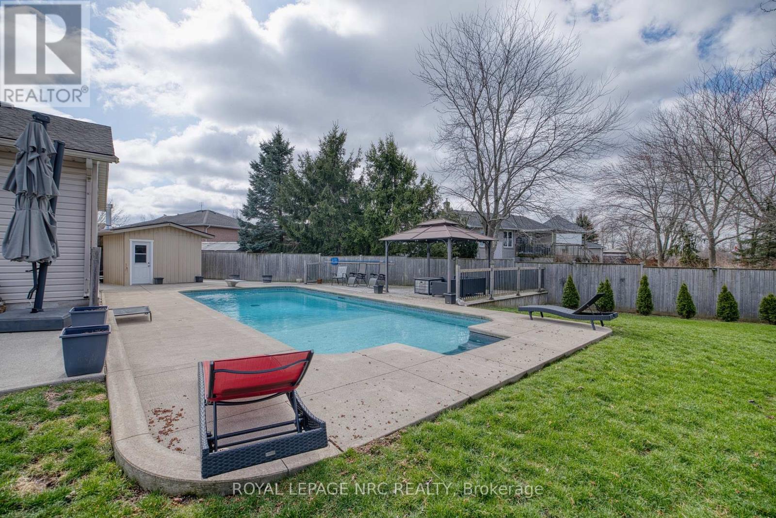 16 Leonard Drive, St. Catharines, Ontario  L2S 3V2 - Photo 29 - X13231668