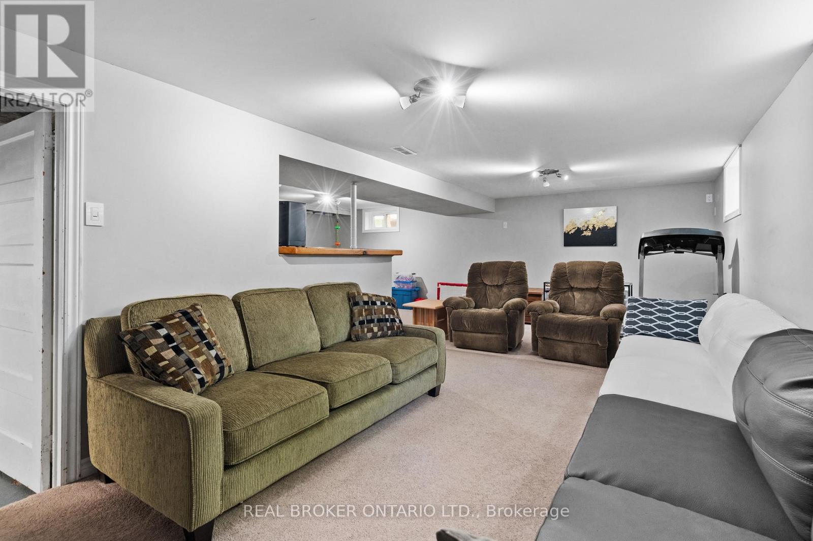 8 Goldsmith Avenue, St. Catharines, Ontario  L2M 2V8 - Photo 16 - X13232244