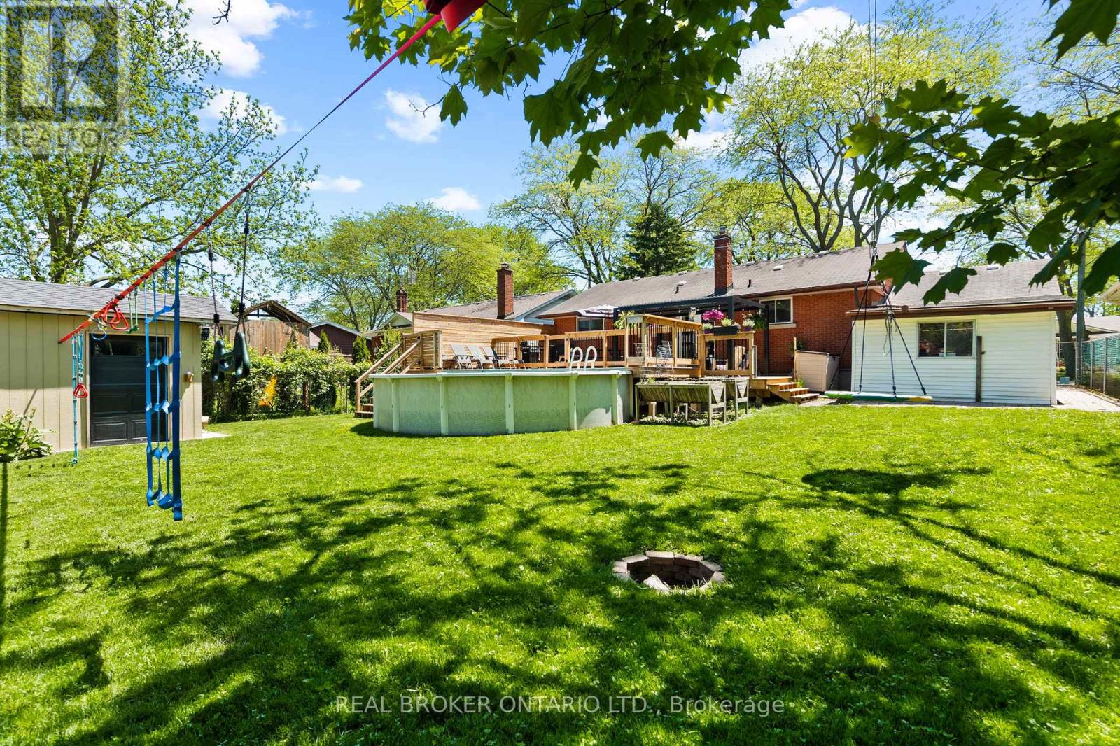8 Goldsmith Avenue, St. Catharines, Ontario  L2M 2V8 - Photo 26 - X13232244