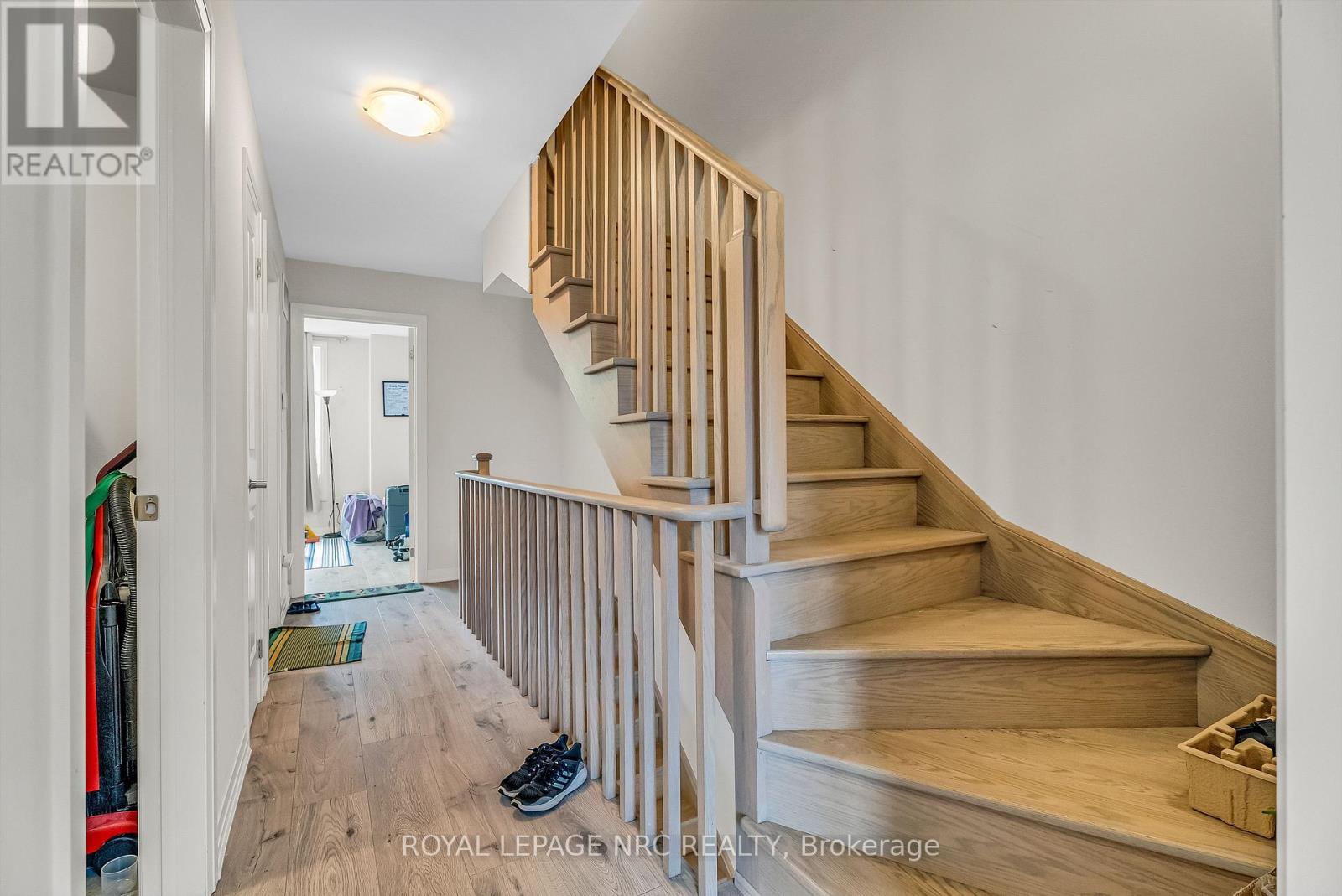 1670 Pleasure Valley Path, Oshawa, Ontario  L1G 0E3 - Photo 21 - E13232714