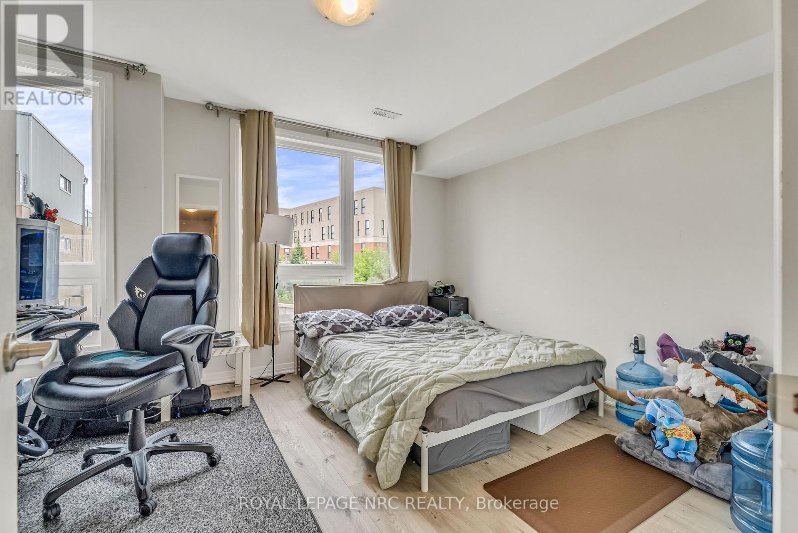 1670 Pleasure Valley Path, Oshawa, Ontario  L1G 0E3 - Photo 22 - E13232714