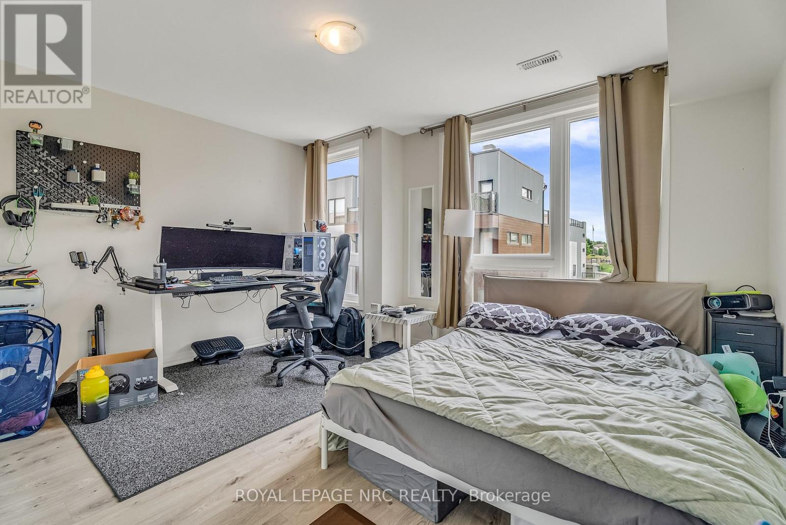 1670 Pleasure Valley Path, Oshawa, Ontario  L1G 0E3 - Photo 23 - E13232714