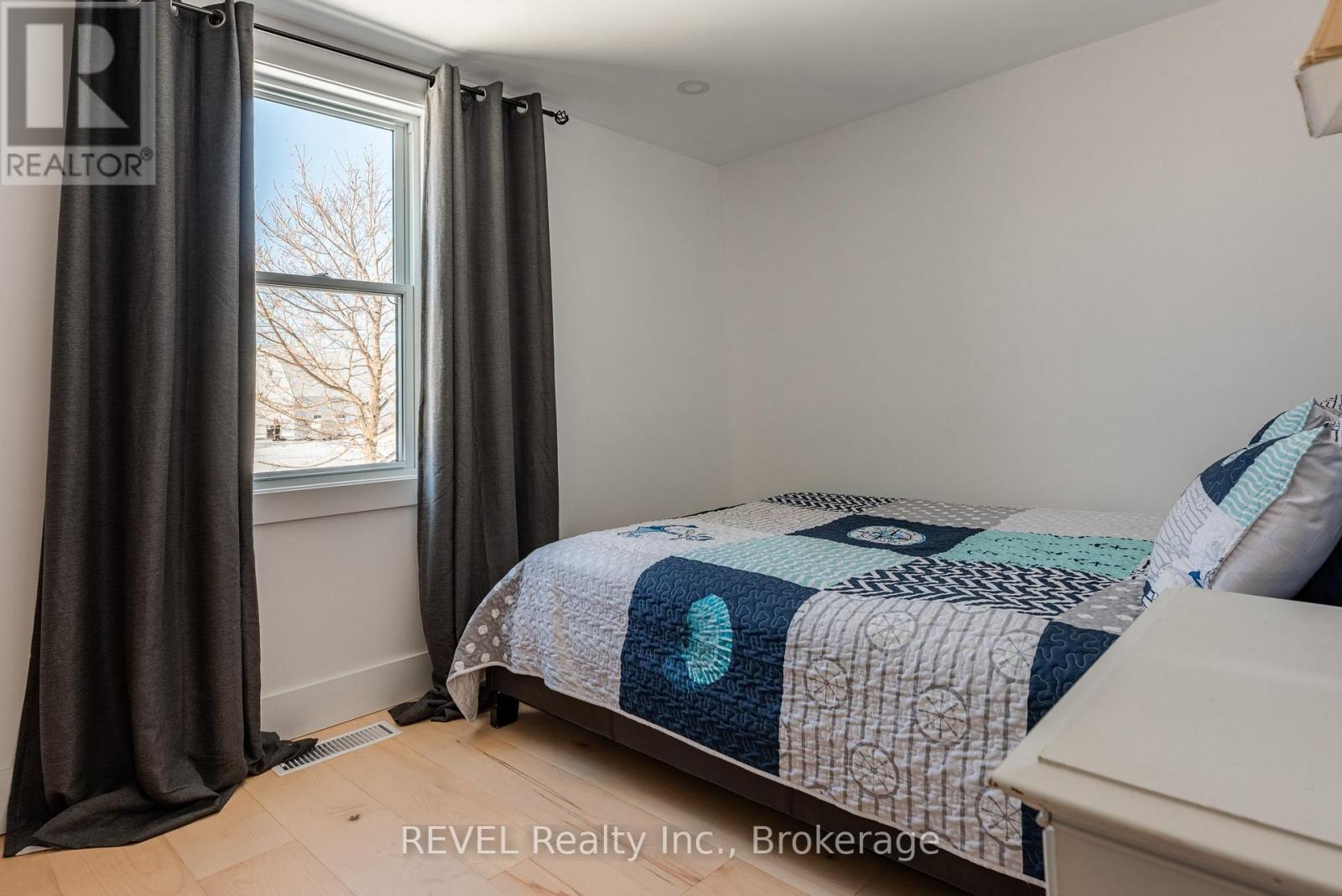 80 Lighthouse Drive, Haldimand, Ontario  N1A 2W6 - Photo 19 - X13232948