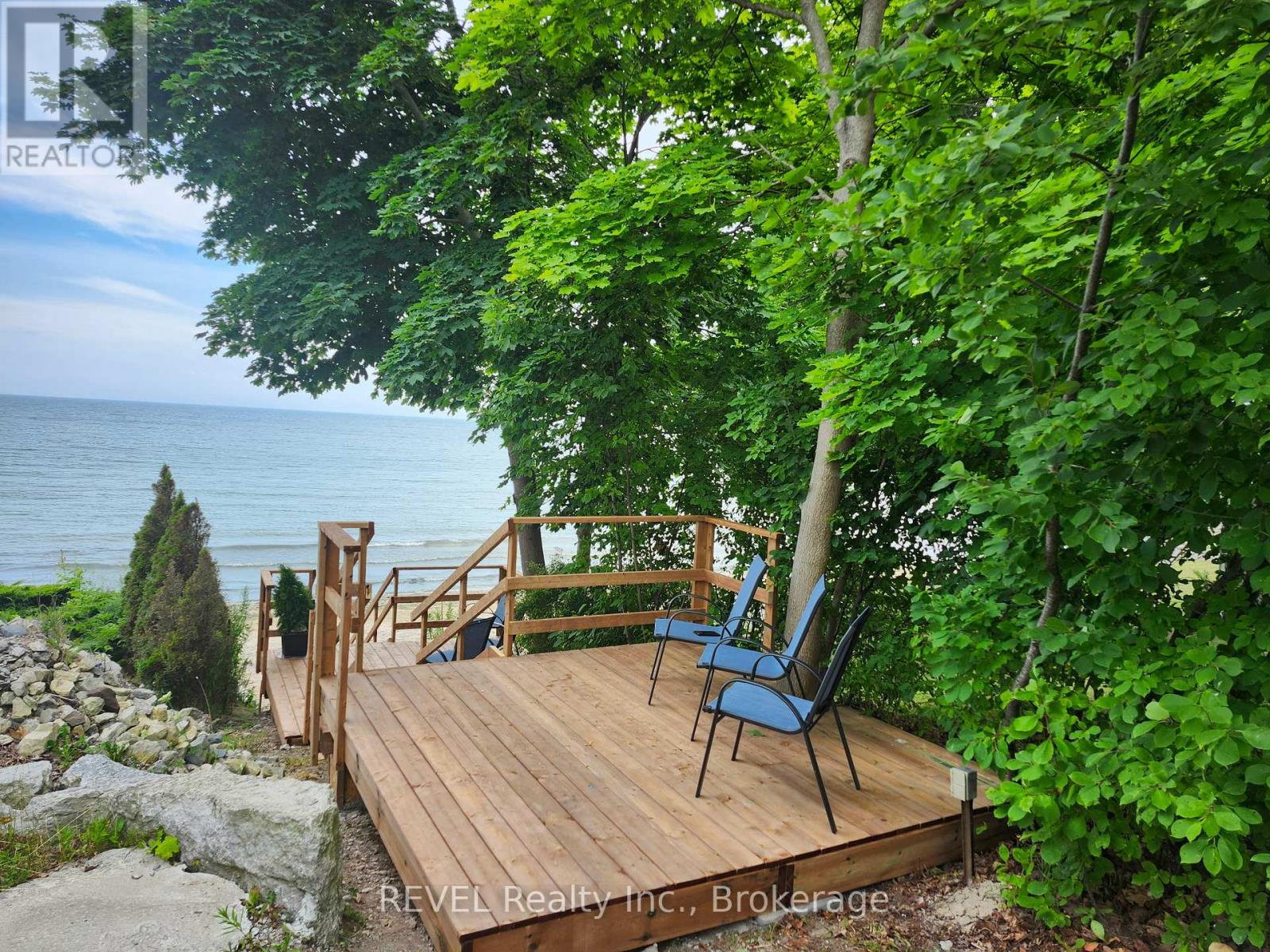 80 Lighthouse Drive, Haldimand, Ontario  N1A 2W6 - Photo 3 - X13232948