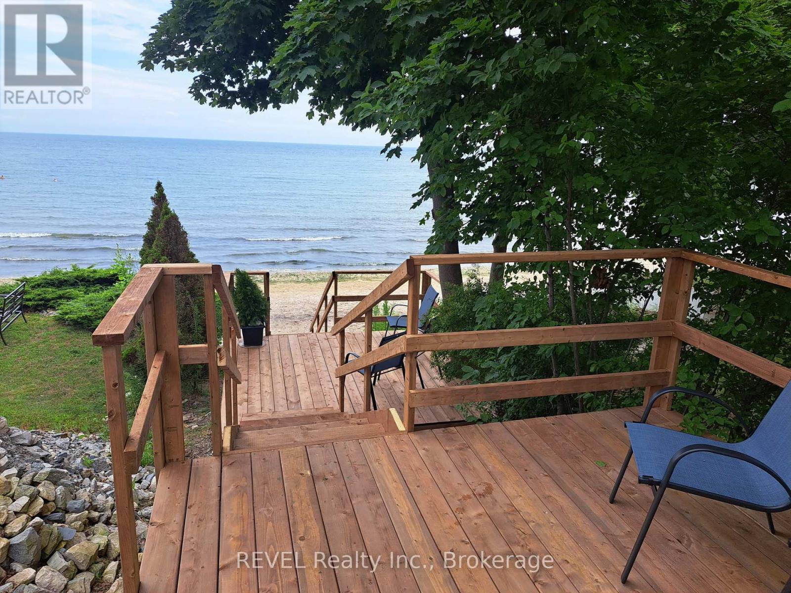 80 Lighthouse Drive, Haldimand, Ontario  N1A 2W6 - Photo 4 - X13232948