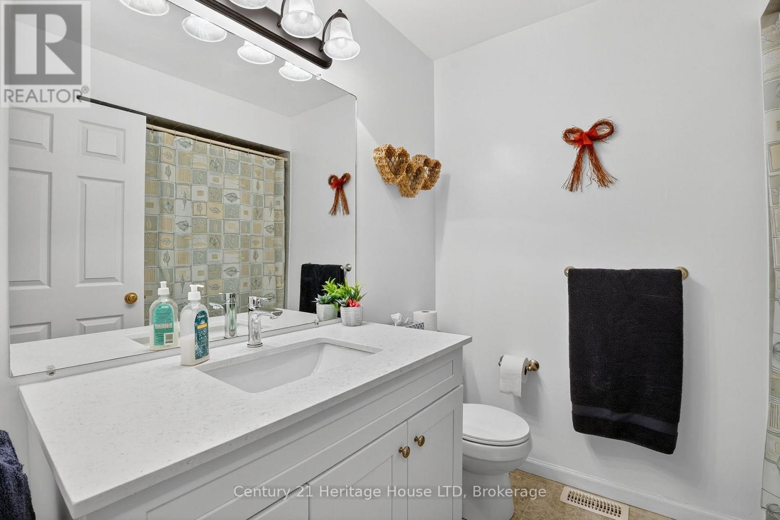 3742 Black Creek Road, Fort Erie, Ontario  L0S 1S0 - Photo 25 - X13232982