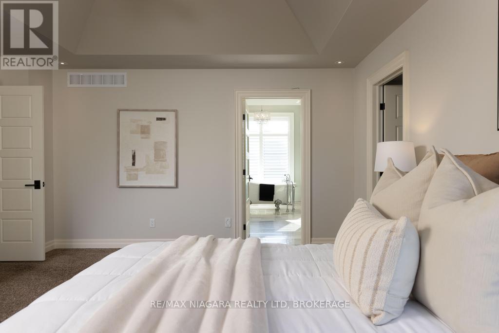 50 Sandalwood Crescent, Niagara-On-The-Lake, Ontario  L0S 1P0 - Photo 26 - X13232994