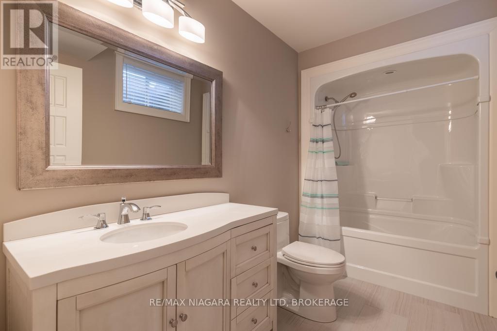 50 Sandalwood Crescent, Niagara-On-The-Lake, Ontario  L0S 1P0 - Photo 36 - X13232994