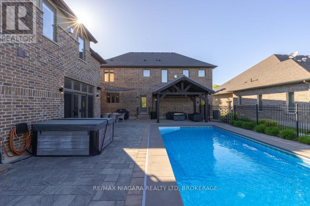 50 Sandalwood Crescent, Niagara-On-The-Lake, Ontario  L0S 1P0 - Photo 44 - X13232994