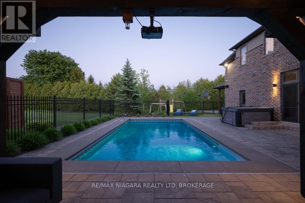 50 Sandalwood Crescent, Niagara-On-The-Lake, Ontario  L0S 1P0 - Photo 7 - X13232994