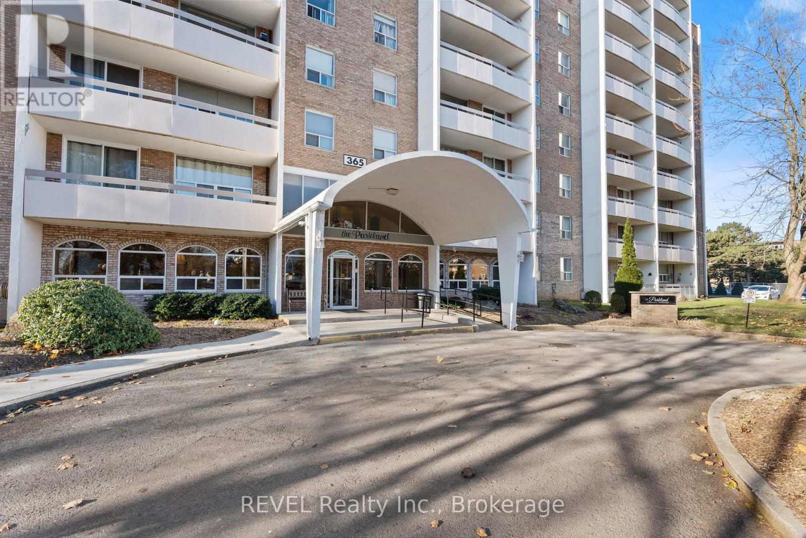 411 - 365 Geneva Street, St. Catharines, Ontario  L2N 5S7 - Photo 3 - X13234290