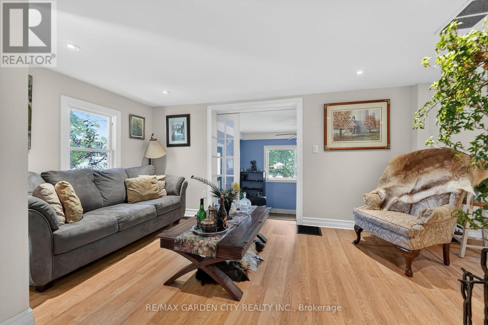 323 Regional 20 Road, Pelham, Ontario  L0S 1C0 - Photo 8 - X13235744
