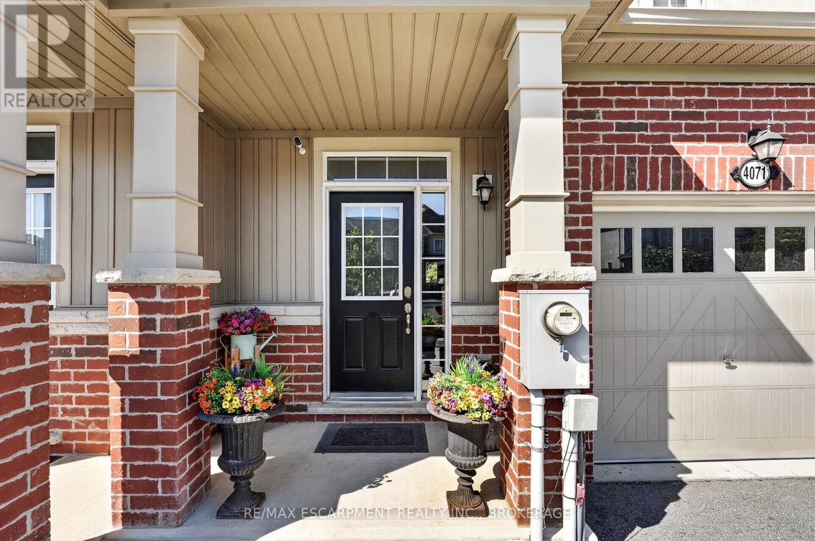 4071 Fracchioni Drive, Lincoln, Ontario  L3J 0R5 - Photo 3 - X13236628