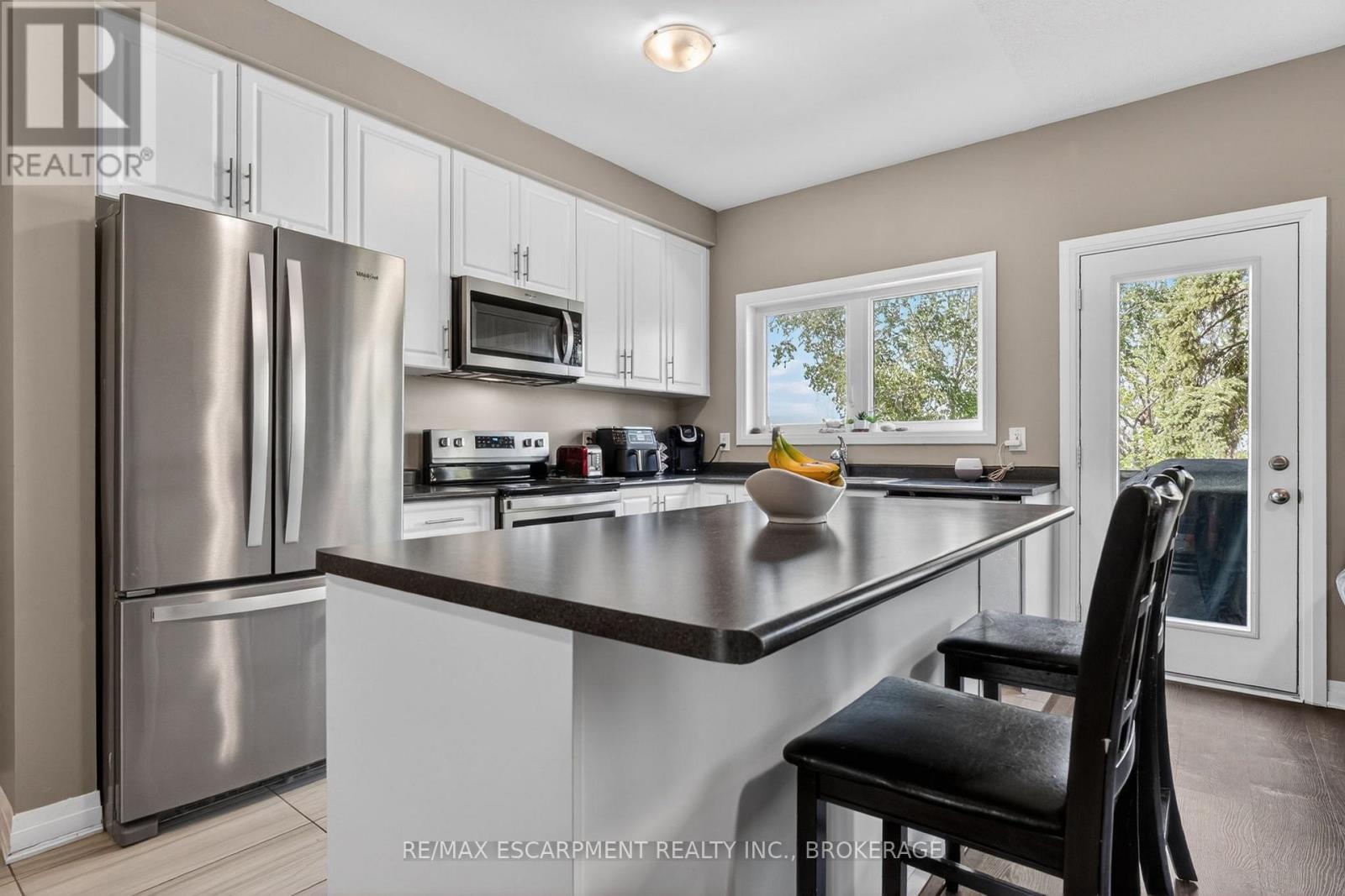 4071 Fracchioni Drive, Lincoln, Ontario  L3J 0R5 - Photo 9 - X13236628