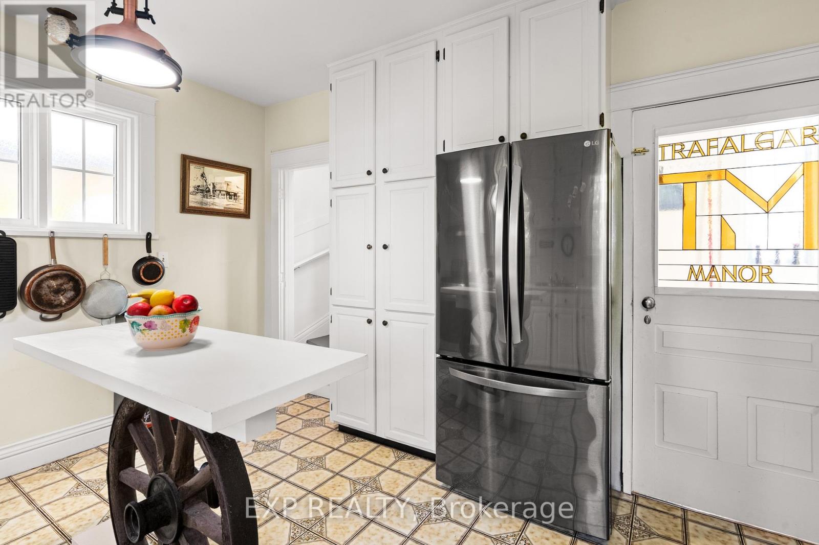 15 Trafalgar Street, St. Catharines, Ontario  L2R 3L9 - Photo 21 - X13237130