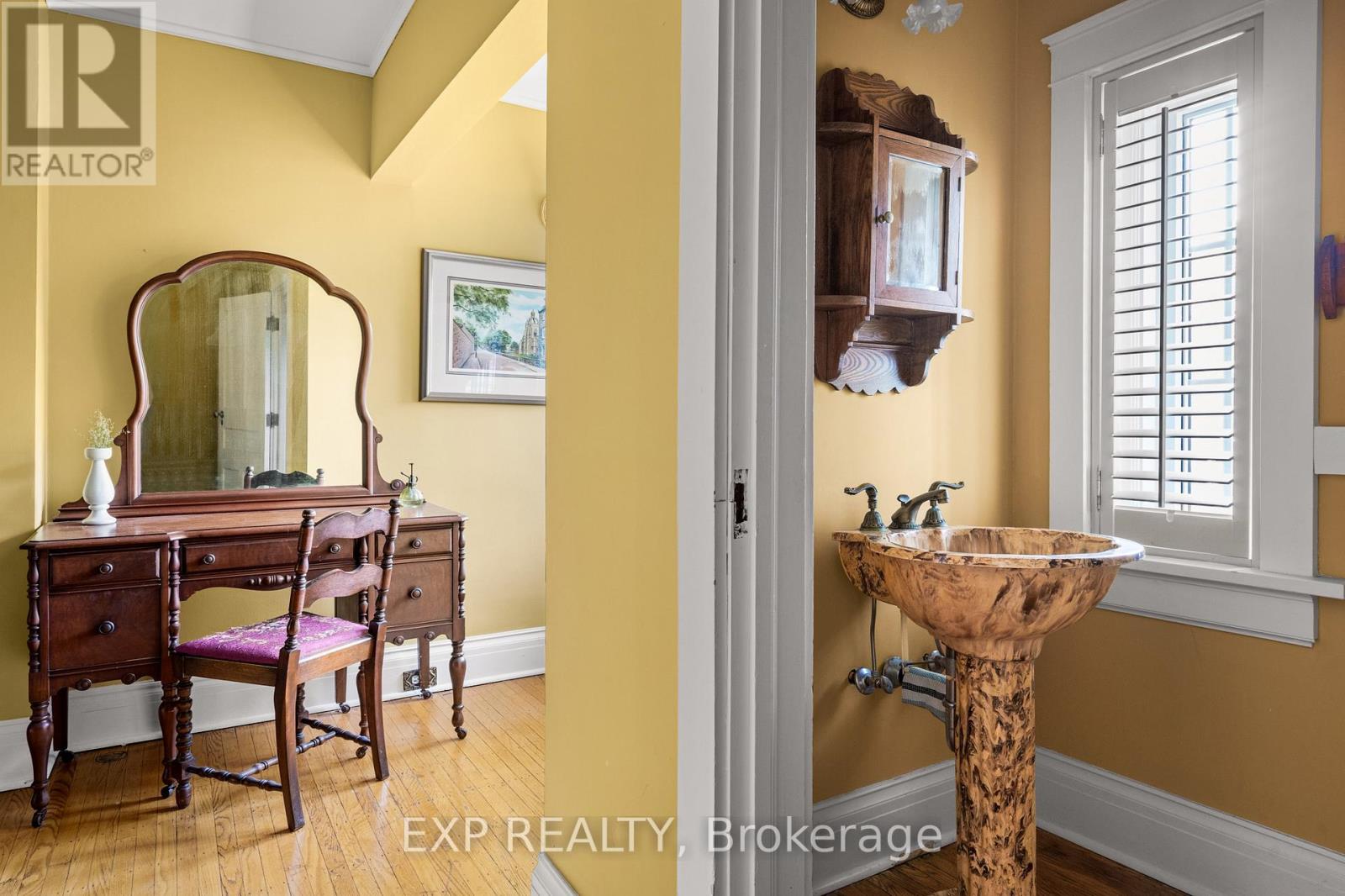 15 Trafalgar Street, St. Catharines, Ontario  L2R 3L9 - Photo 26 - X13237130