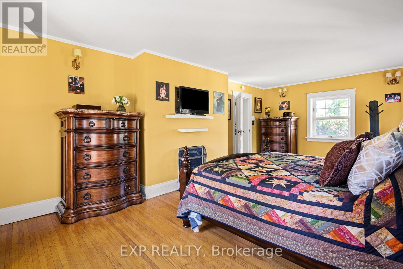 15 Trafalgar Street, St. Catharines, Ontario  L2R 3L9 - Photo 30 - X13237130