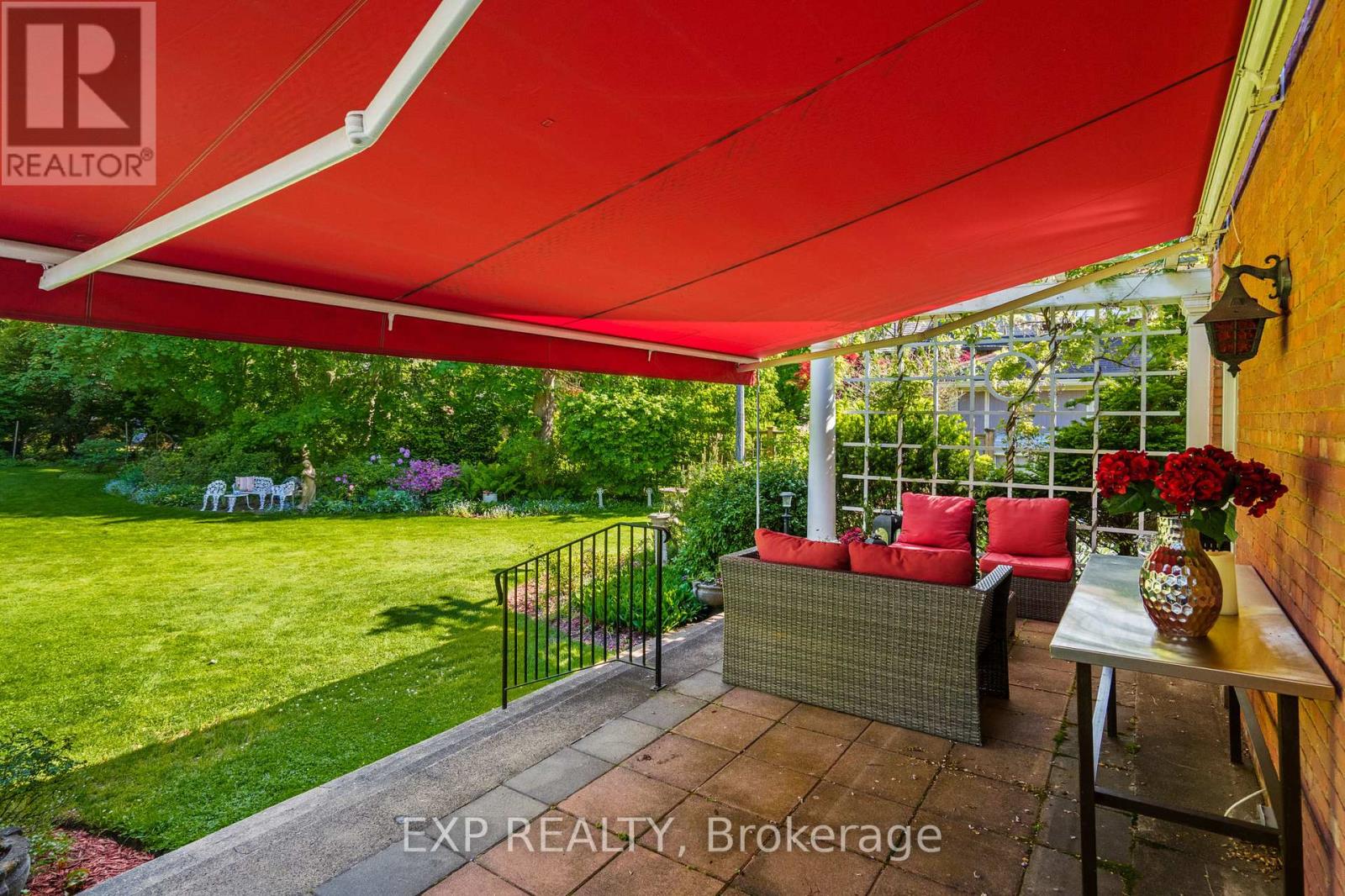 15 Trafalgar Street, St. Catharines, Ontario  L2R 3L9 - Photo 44 - X13237130